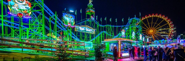 Hamburger DOM Winter-Festival: das größte Volksfestes in Hamburg