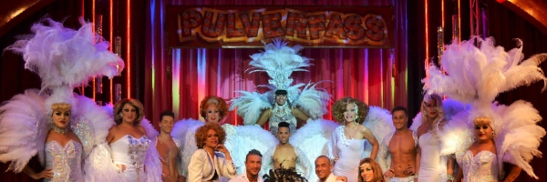 Pulverfass Cabaret - Internationale Travestie-Show in Hamburg