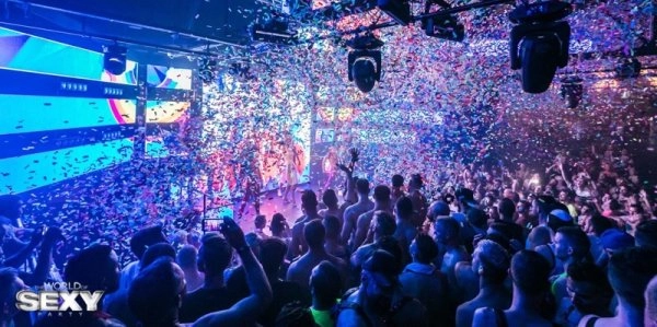 Köln bei Nacht - Erlebe die Gay Party-Szene der Stadt