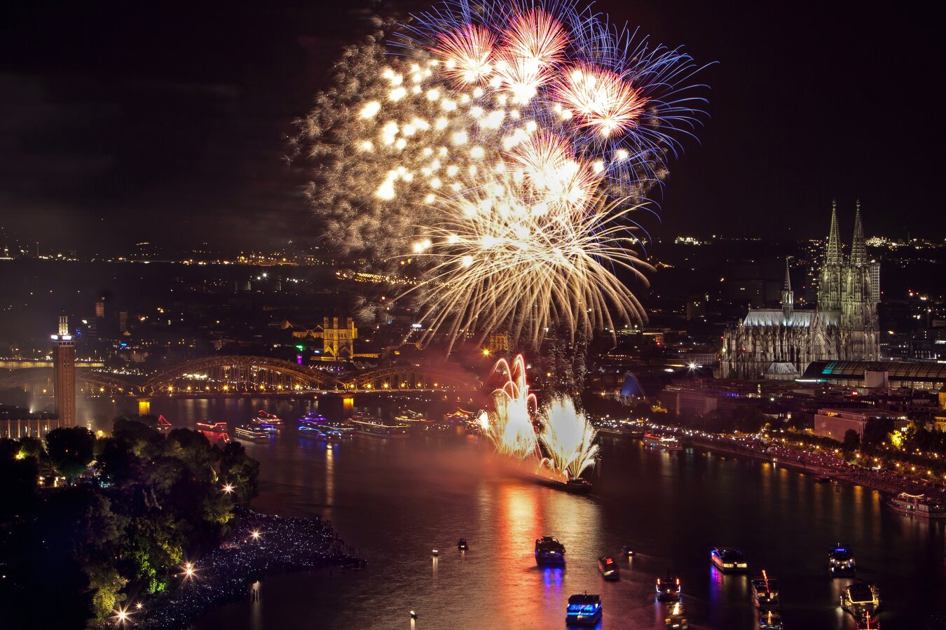 Events Weihnachten 2022 Köln Kölner Lichter 2022 Gay Köln Guide