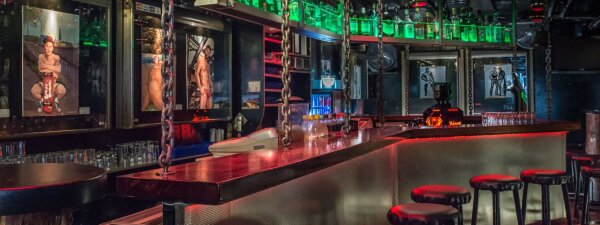 Toms Saloon Wednesday 