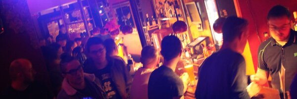 Boys Bar-Abend