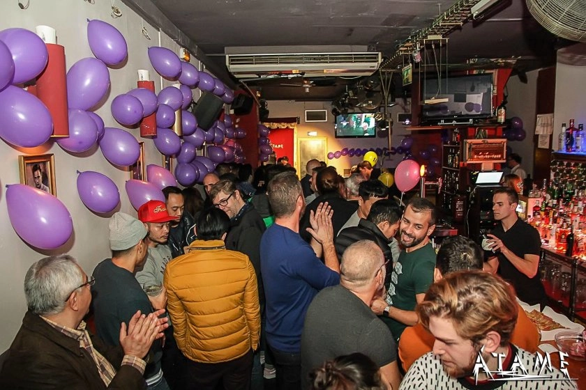 Atame Bar Musical - Tips and recommendations for gay bars in Barcelona