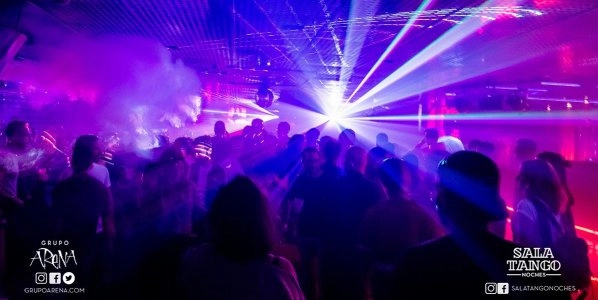 Barcelonas schwule Partyszene: Finde die besten Clubs und Partys der Stadt