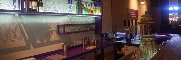 Asimmetric Bar
