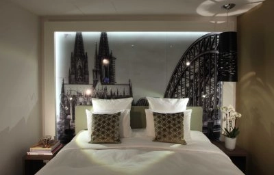 Gayfriendly hotels and accommodation in Cologne