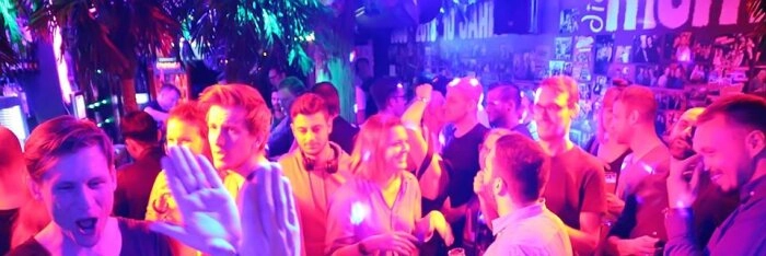 The Mumu - Schwulenbar in Köln - Jeden Freitag Party um 23:00 Uhr