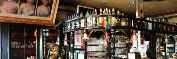 Monroe's Stuttgart: Gay Bar, Partys und Karaoke in Stuttgart